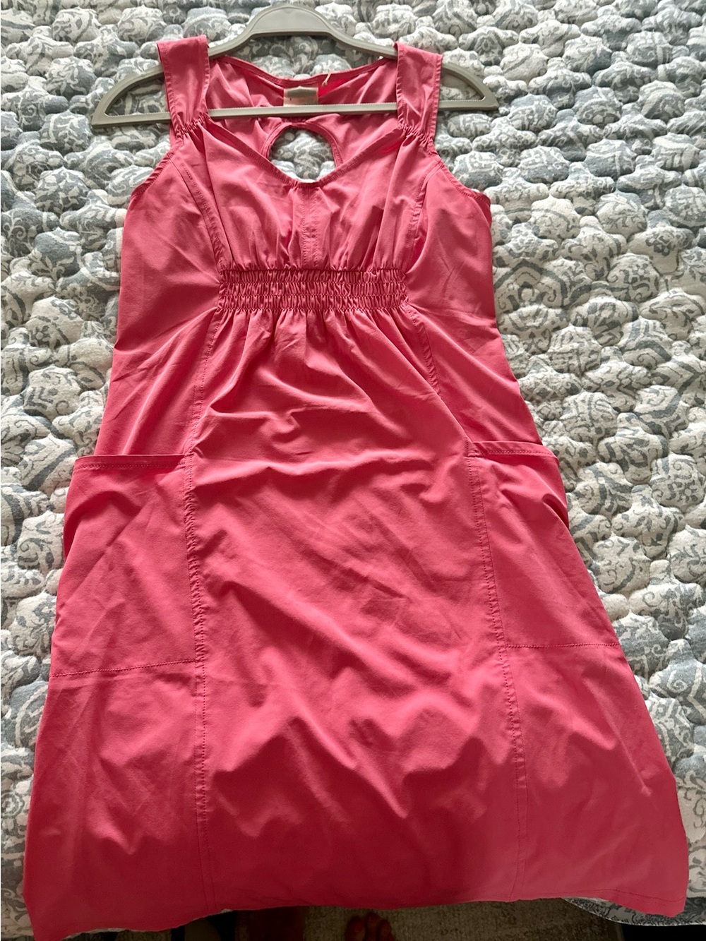 Athleta Pink Peek A Boo Back Dress Front Pockets size 6